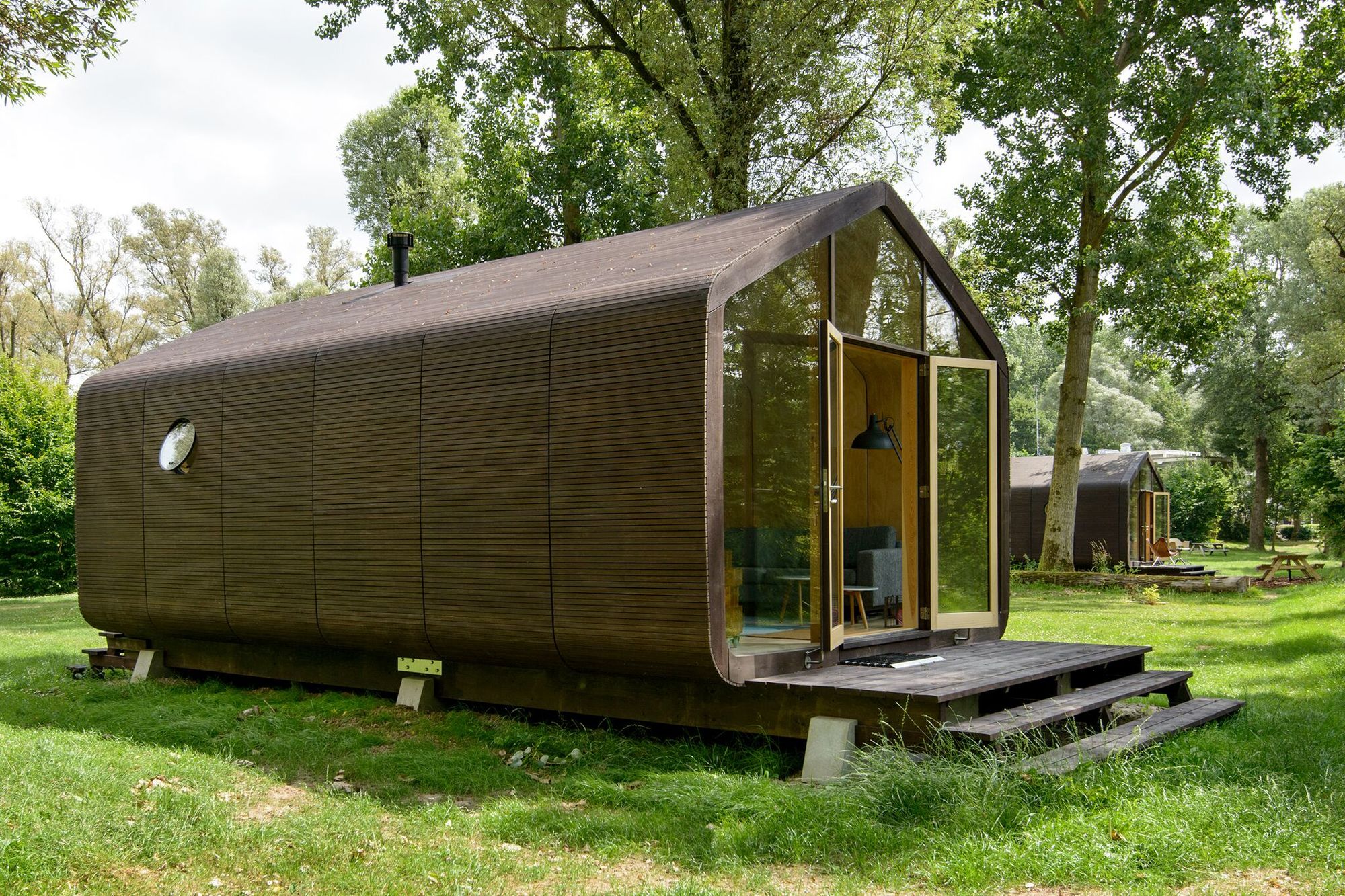 Wikkelhouse-Casa de cartón portable y ecológica
